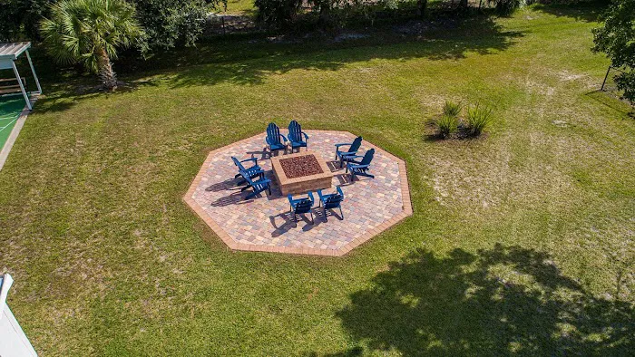 Oakview Estates Picture 9