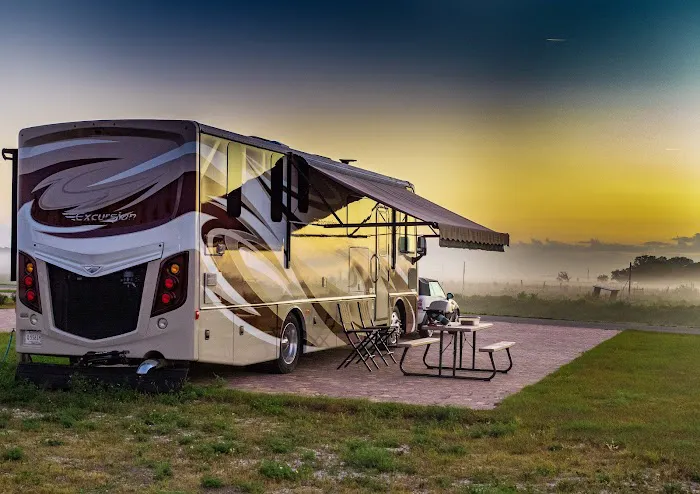 The Ranch at Arcadia Palms RV Resort Picture 4