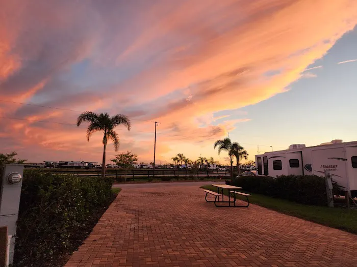 The Ranch at Arcadia Palms RV Resort Picture 10