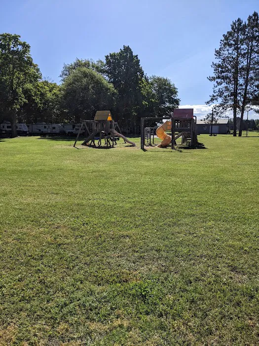 Frontier Bar & Campground Picture 3
