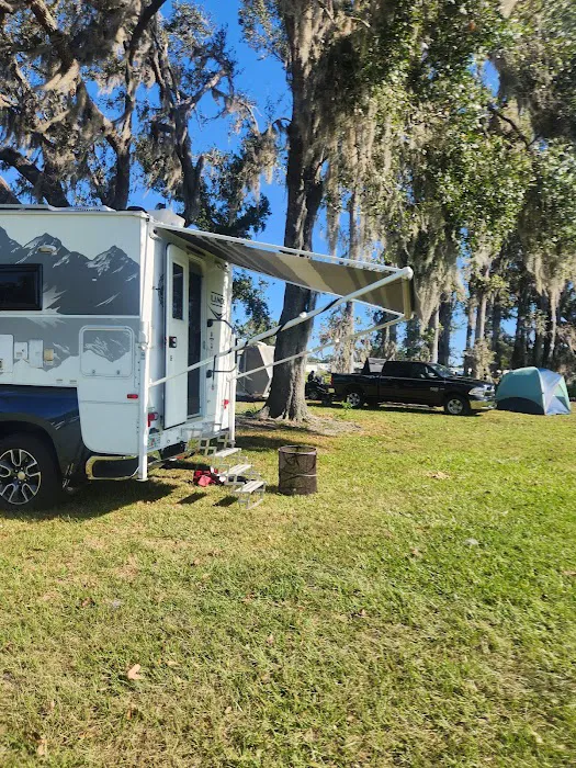 Craig's RV Park office Picture 1
