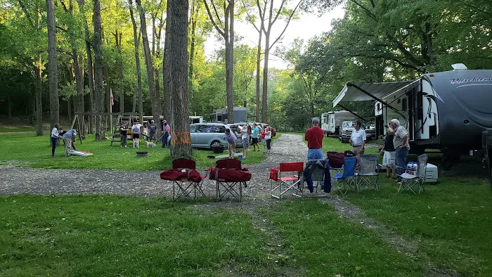 Two Bears Campground Picture 7