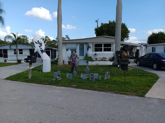 Imperial Harbor mobile home estates Picture 6