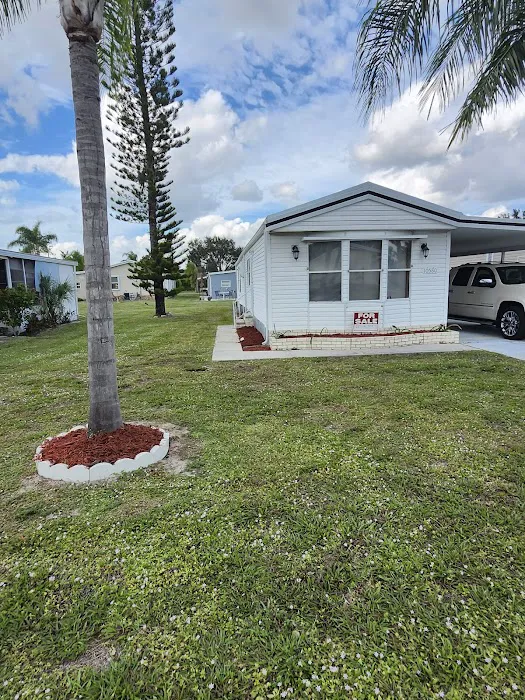 Bonita St James Village Picture 8