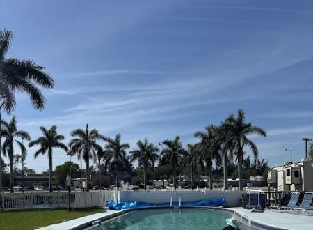 Bonita Lake RV Resort