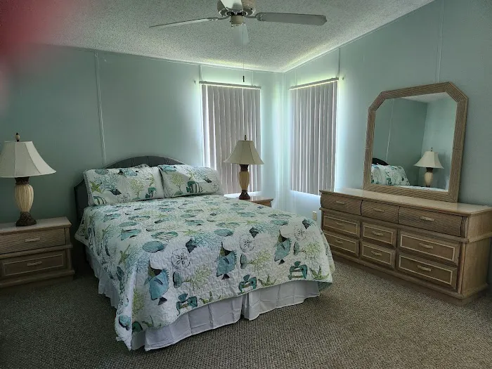 Bayshore Village Manufactured Home Community Picture 1