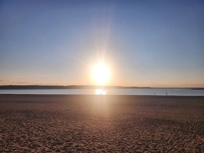 Oak Grove Beach Picture 2