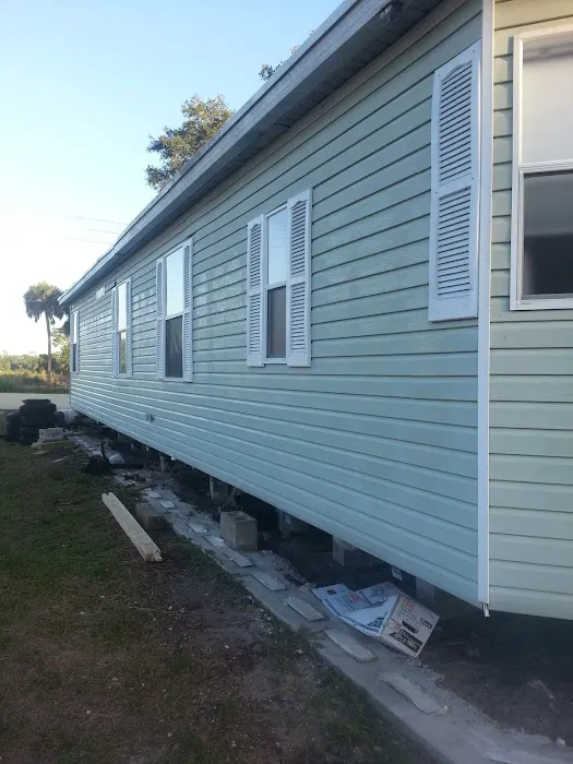 Royal Coach Village Picture 5