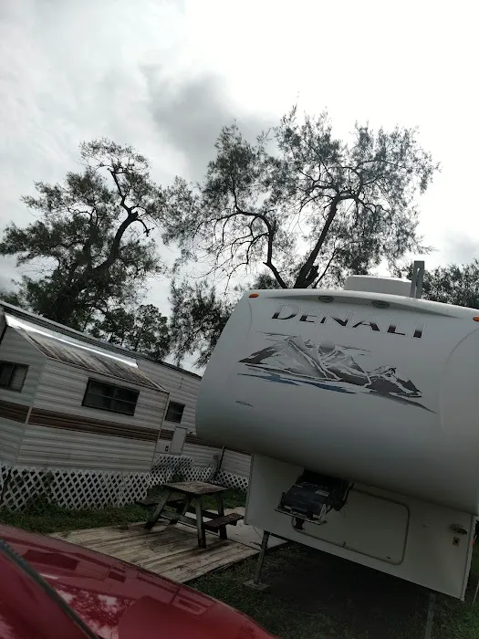 Labonte's Garden RV Park Inc Picture 6