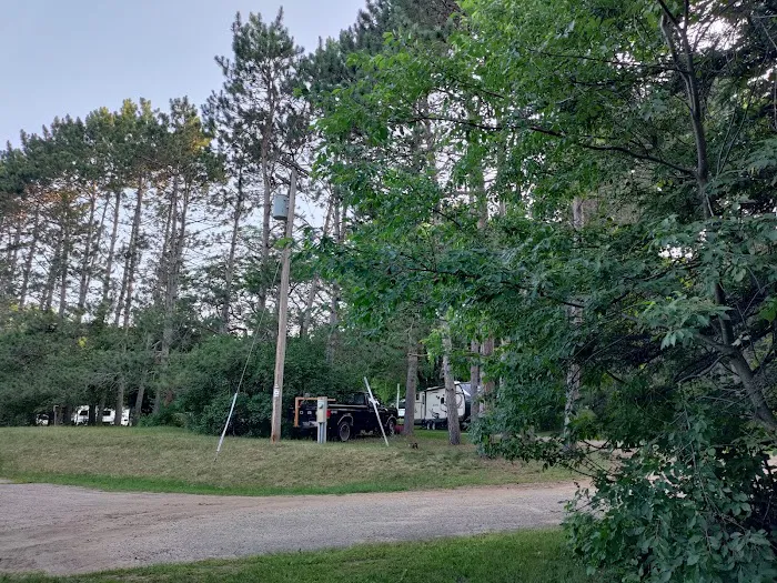 Twin Springs Resort Campground Picture 6