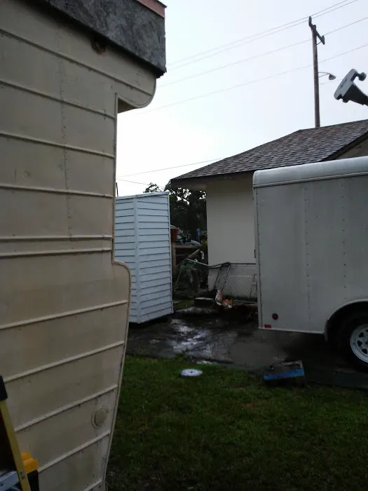 Caloosa Mobile Home Estates Picture 10