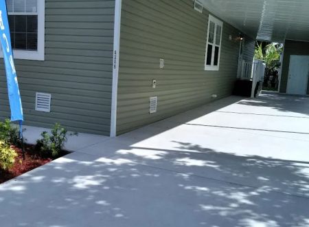Lake Worth Village