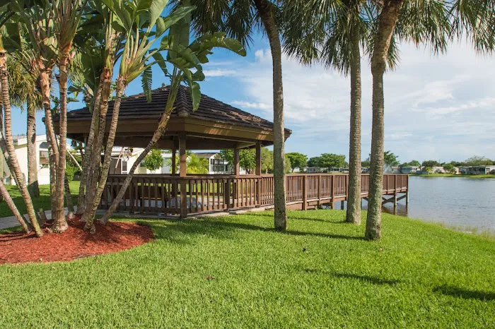 Palm Beach Plantation Mobile Home Community Picture 6