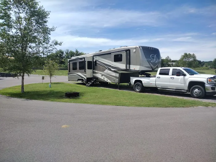 Cape Camping & RV Park Picture 4