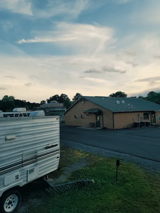 Cape Camping & RV Park Picture 1
