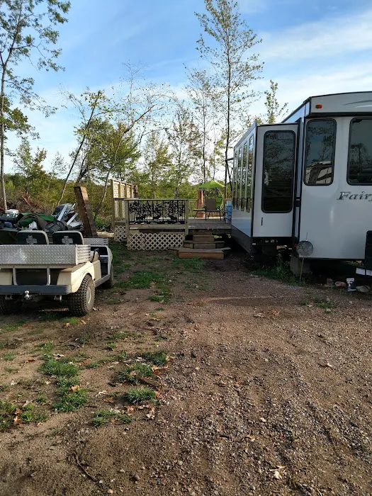 Back of the Moon Campground Picture 6
