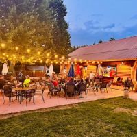 Buck 'n Beam's Social House & Campground ico