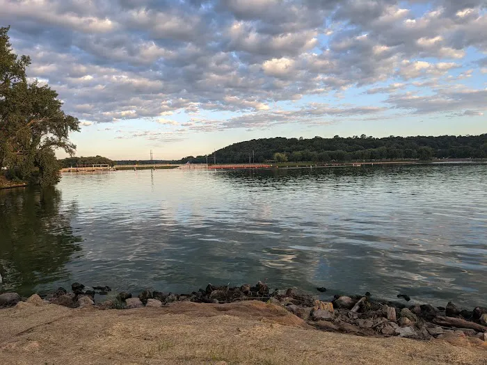 Lake Byllesby Campground Picture 7