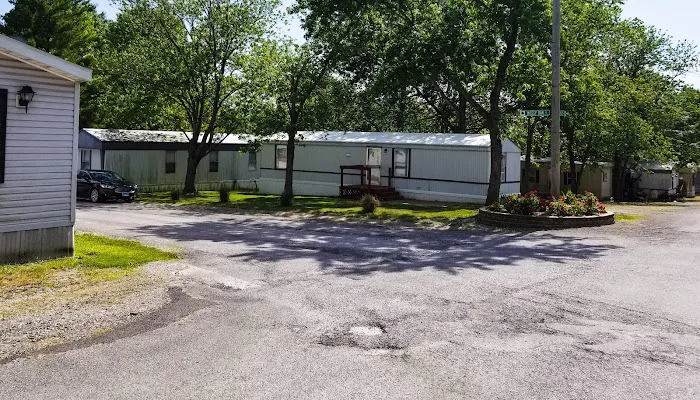 Southern Oaks Mobile Homes Picture 2