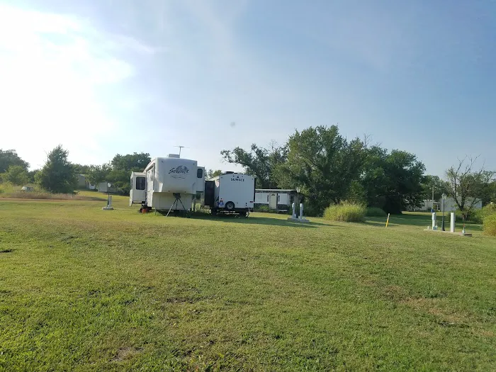 King of the Road Travel Park Picture 5