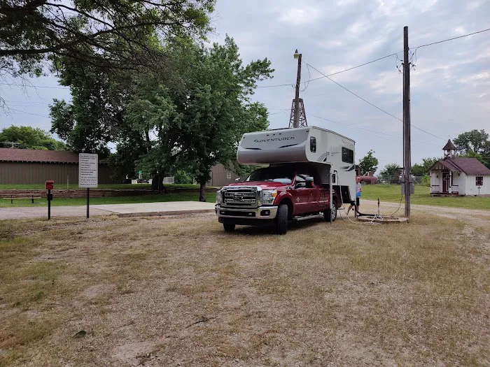 Rotary Club RV Park Picture 8
