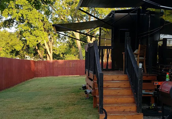 Skyline RV Park & Tiny Homes Picture 9