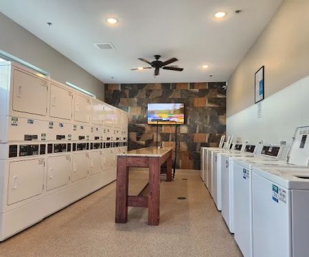 Lakeshore RV Resort