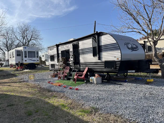 Hidden Acres RV Park Picture 7