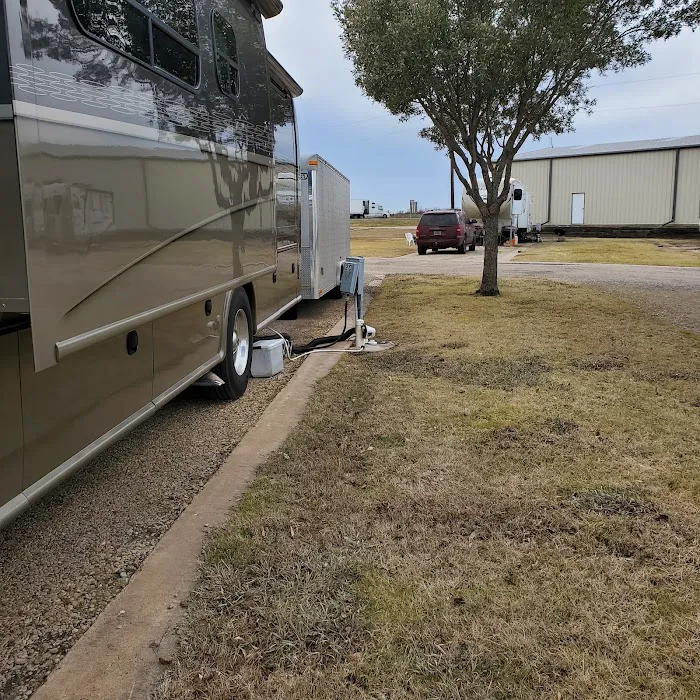 Terrell RV Park Picture 5