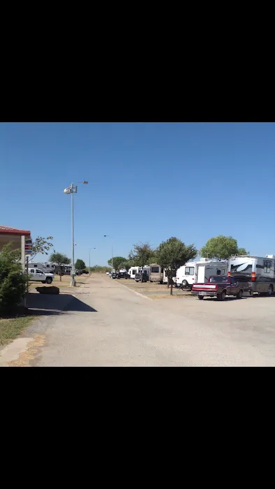 Terrell RV Park Picture 8