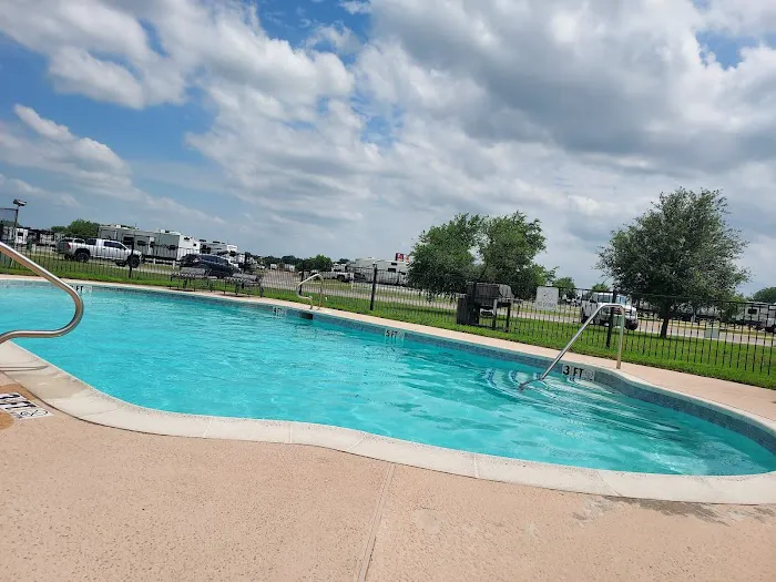 Bluebonnet Ridge RV Park Picture 6