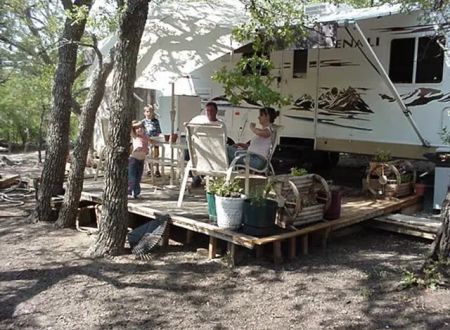 River N Lakes RV Park