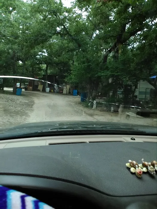 River N Lakes RV Park Picture 4