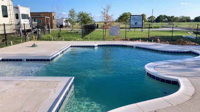 Texas Lakes Ranch RV Park & Storage Picture 2