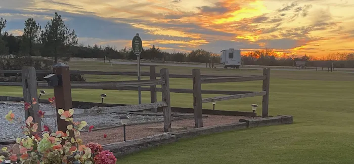 Quail Valley RV Park Picture 4