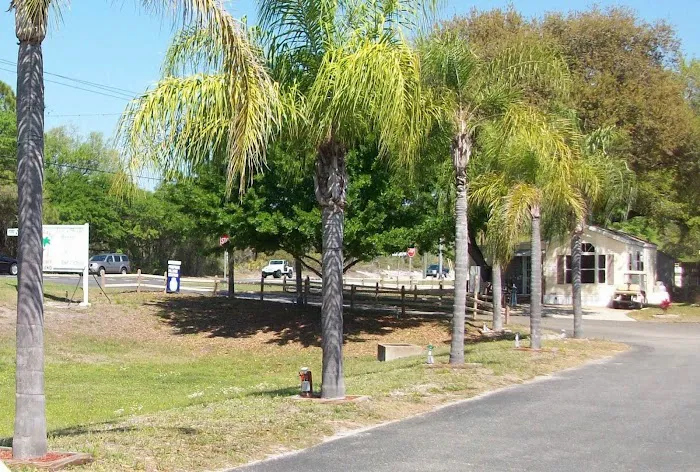 Bonnet Lake Campgrounds Picture 4