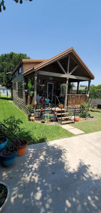 The Shores Mobile Home Park Picture 1