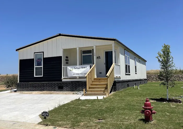 Cottage Homes at the Reserve on McKinney Picture 4