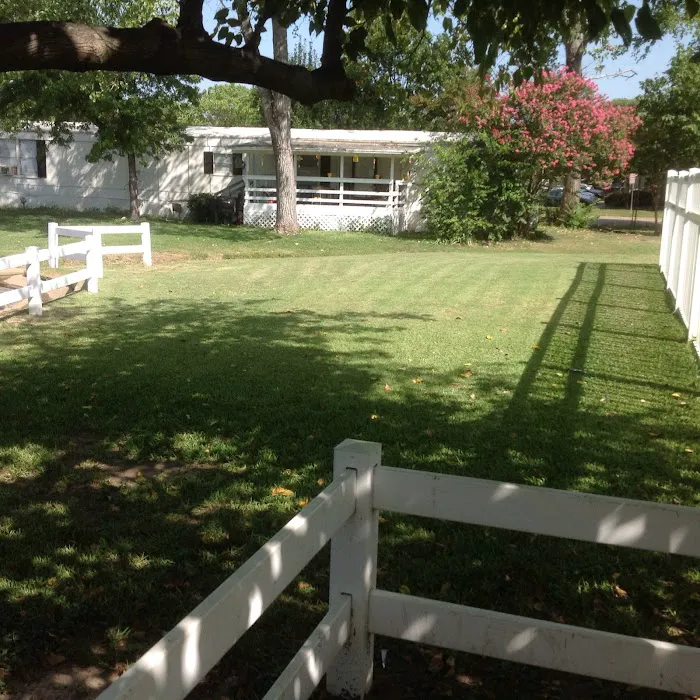 Lake Haven Estates Mobile Home Picture 10