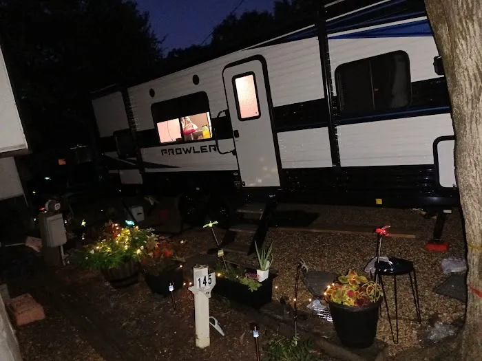 Destiny Dallas RV Resort Picture 1