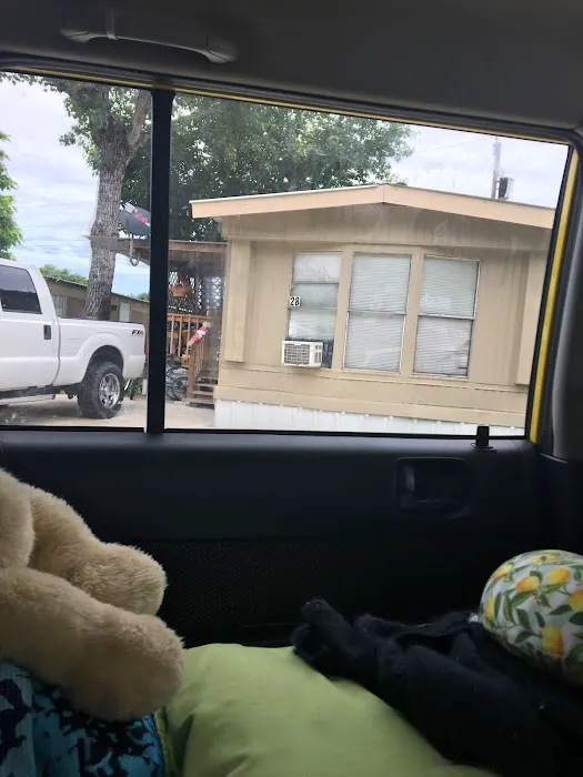 Sherwood Mobile Home Park Picture 4