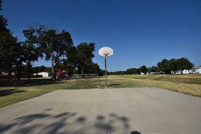 Pecan Creek Manufactured Home Community Picture 10