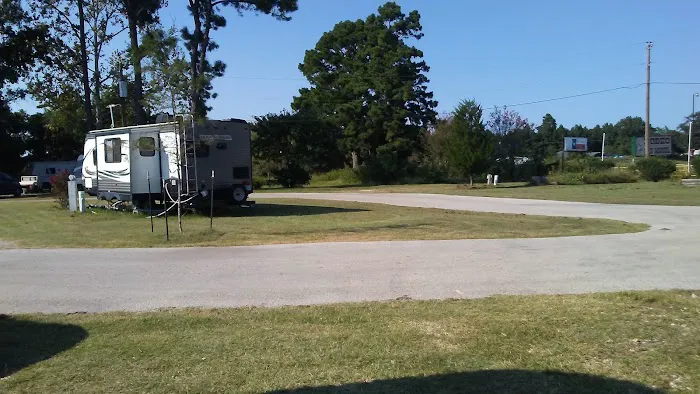 5 Star RV Park Picture 8