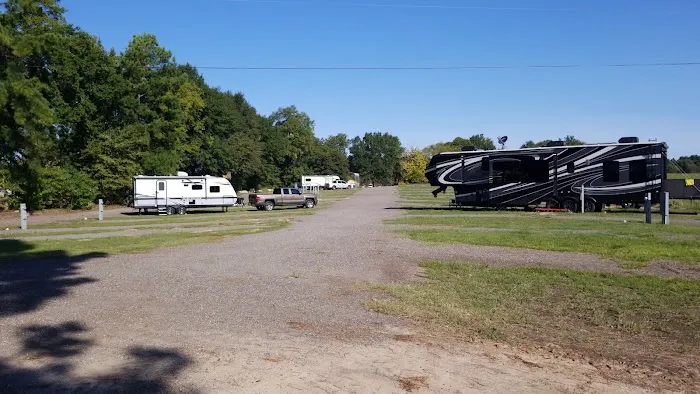 Naynees RV Park Picture 2