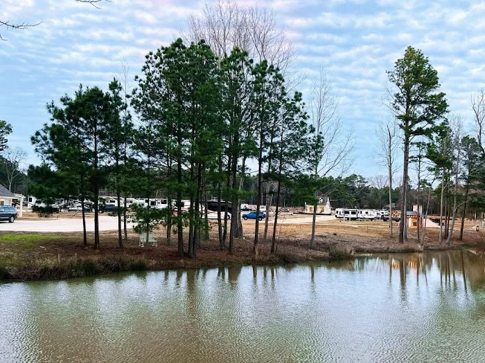 Starrville RV Resort Picture 8