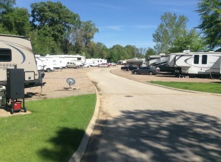 Hidden Lake RV Park