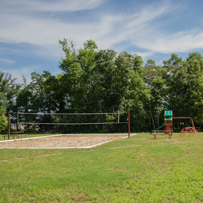The Village at the Greens RV & Tiny Home Community Picture 3