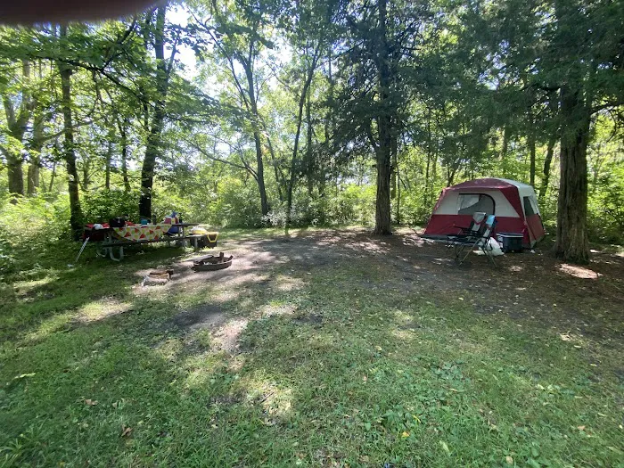 Acorn Valley Campground Picture 8