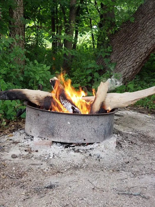 Acorn Valley Campground Picture 5
