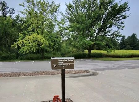 Acorn Valley Campground